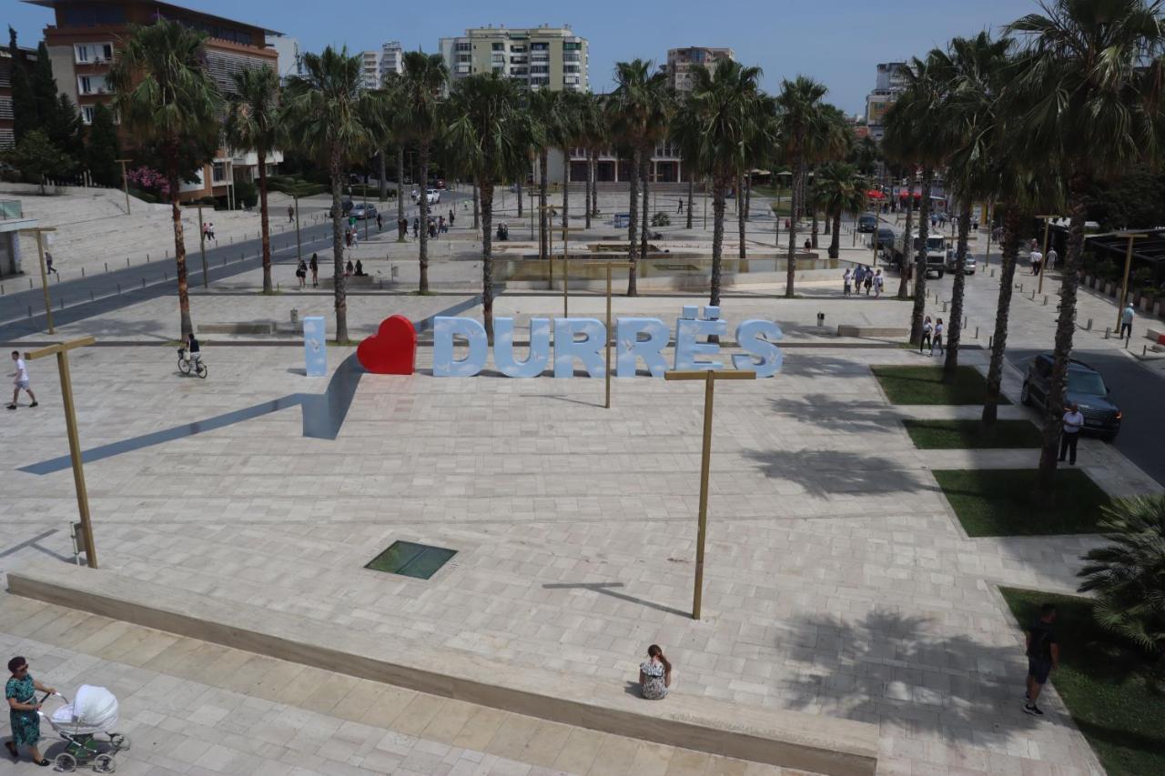 ~Villa Gloria~ Durres Bagian luar foto